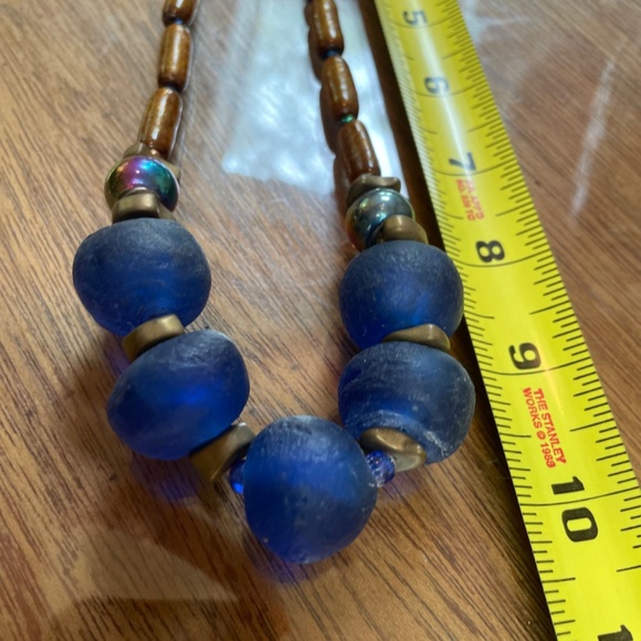 Very interesting blue African glass beaded necklace with glazed glass beads - Picture 4 of 8